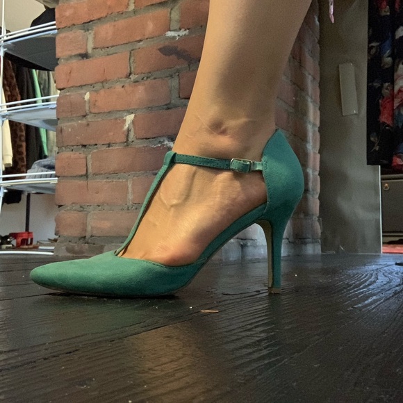 ModCloth Retro Turquoise Suede Heels - Picture 5 of 5
